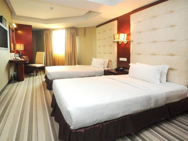 Celyn City Hotel Kota Kinabalu Exterior foto